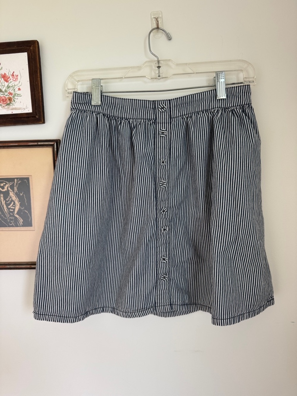 Mossimo Striped Button-Front Skirt in Navy and White sz M 100% cotton W/ pockets